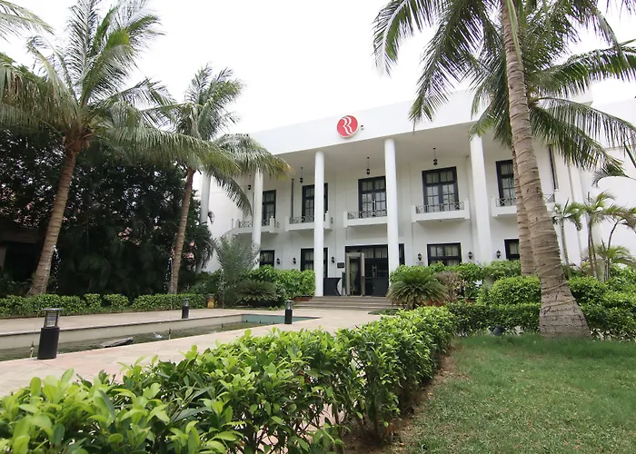 Ramada Plaza By Wyndham Karachi AirportAirport Hotel